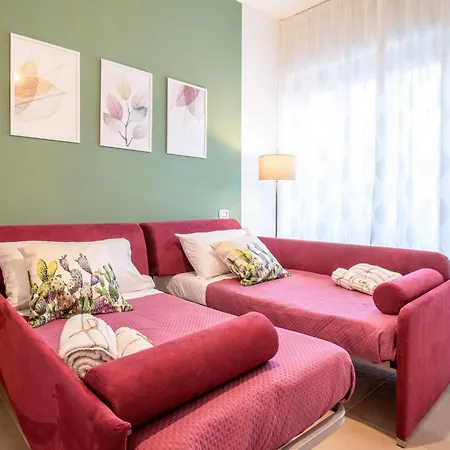 House Exclusive Near Metro A Rome