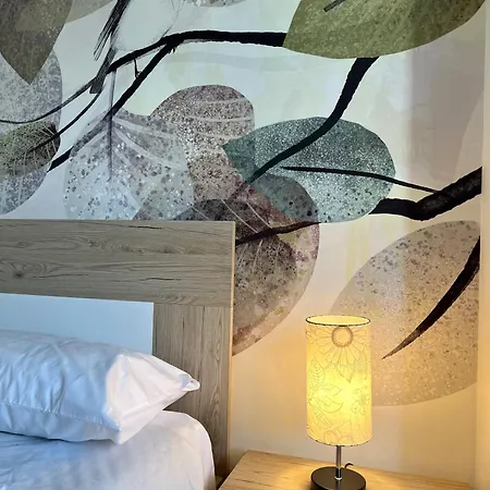 Appartement House Exclusive Near Metro A